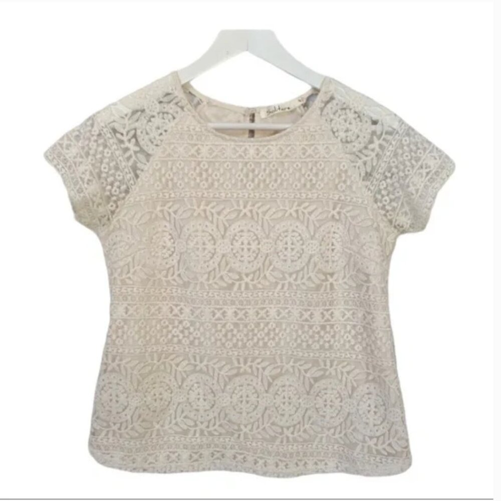 Solitaire Cream Lace Blouse - Size Large